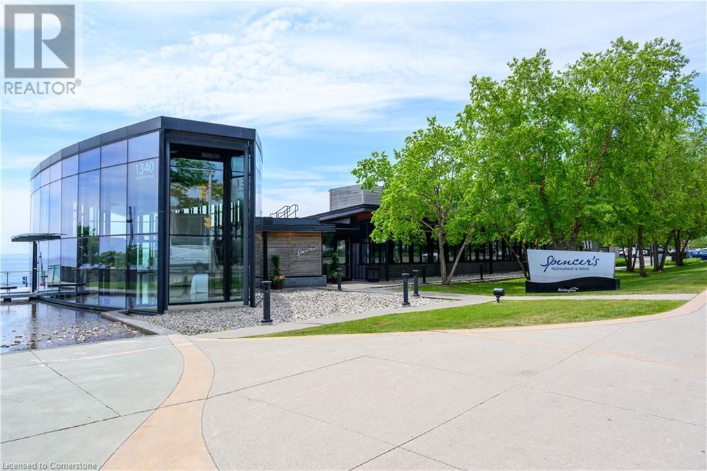 Photo 3 of 1347 Lakeshore Road Unit 24, Burlington ON