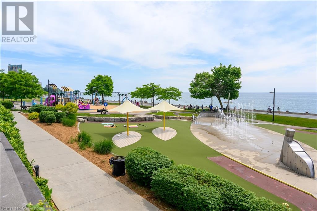 Photo 5 of 1347 Lakeshore Road Unit 24, Burlington ON