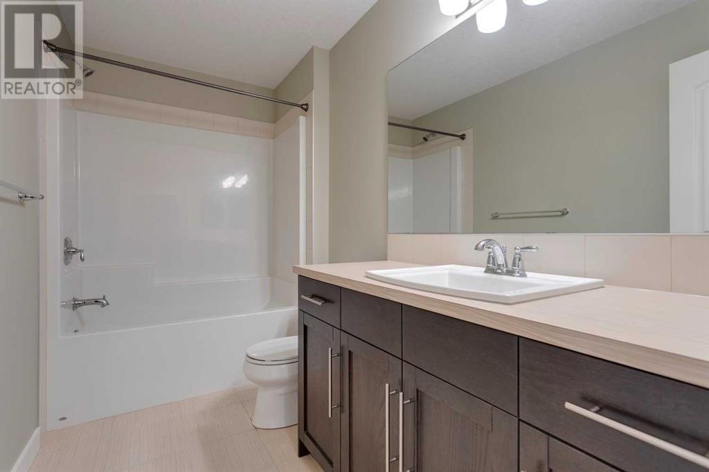 Single Family House for Sale in  Nolancrest Green NW Nolan Hill Calgary 