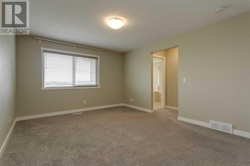 Single Family House for Sale in  Nolancrest Green NW Nolan Hill Calgary 