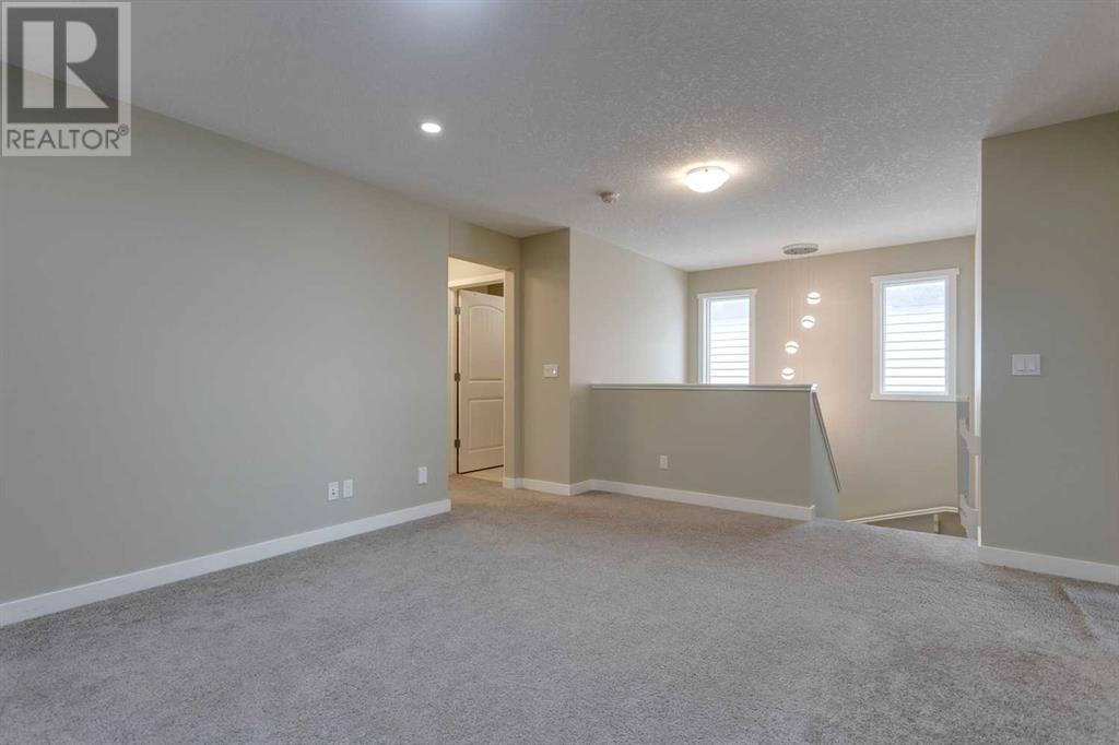 Single Family House for Sale in  Nolancrest Green NW Nolan Hill Calgary 