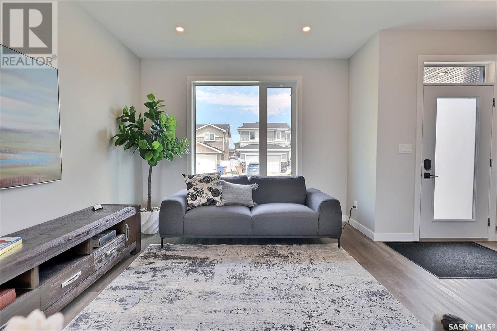 Photo 11 of 3236 Green Water Drive, Regina SK