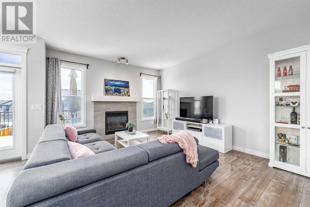 Single Family House for Sale in  Nolanhurst Common NW Nolan Hill Calgary 