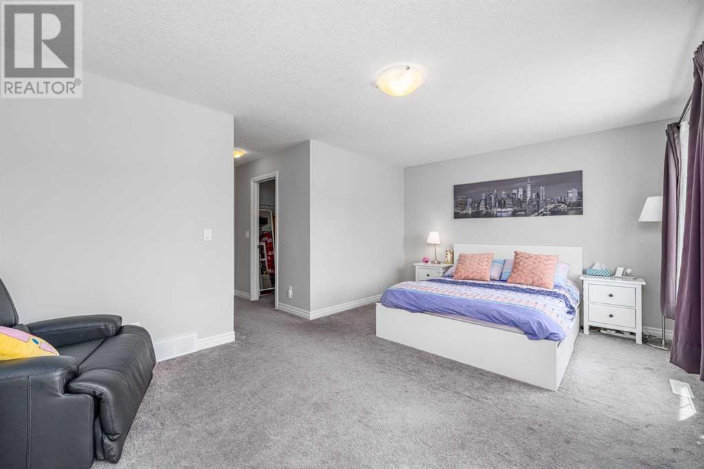 Single Family House for Sale in  Nolanhurst Common NW Nolan Hill Calgary 