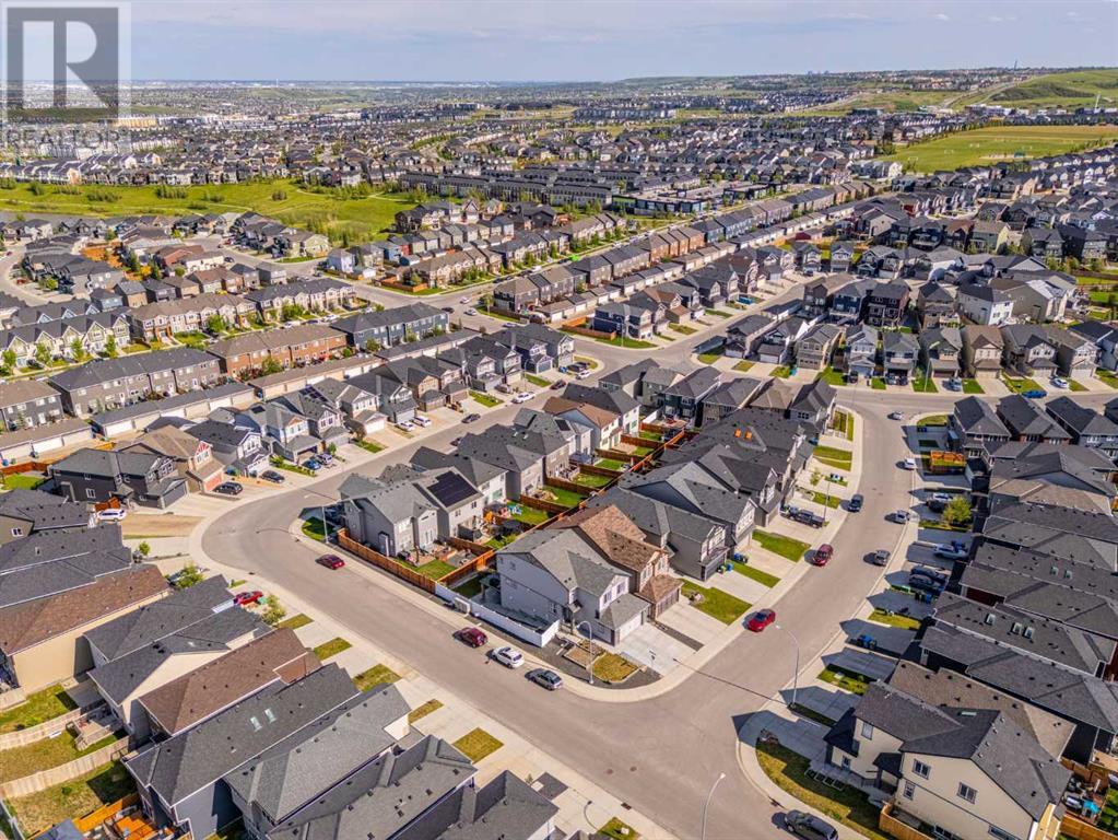 Single Family House for Sale in  Nolanhurst Common NW Nolan Hill Calgary 