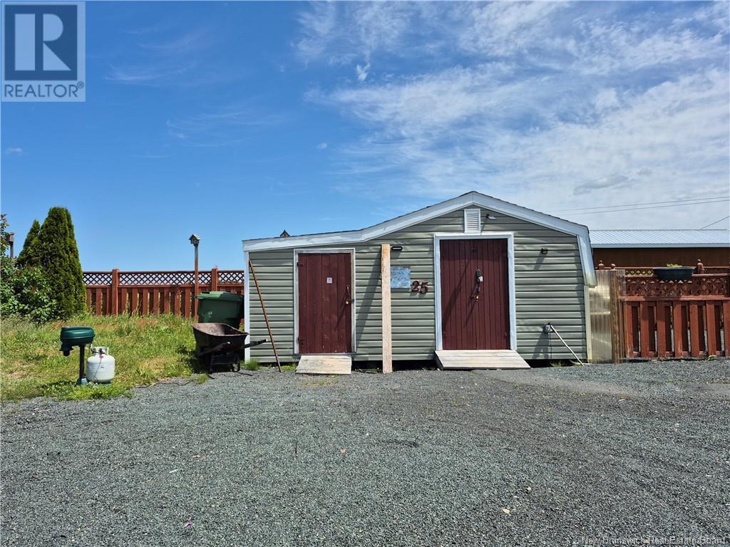 Photo 11 of 25 Bayshore Drive, Bathurst NB
