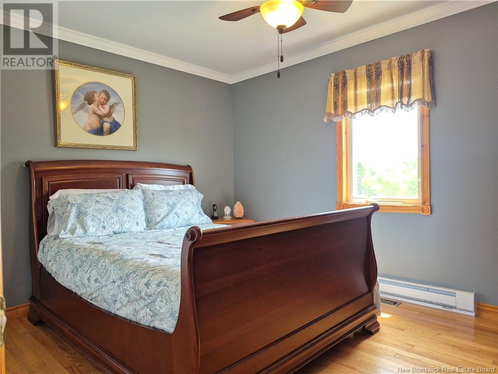 Photo 20 of 25 Bayshore Drive, Bathurst NB
