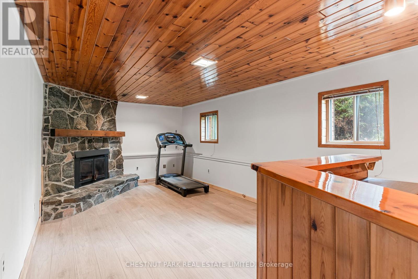 Photo 25 of 4135 Kennisis Lake Road, Dysart Et Al ON