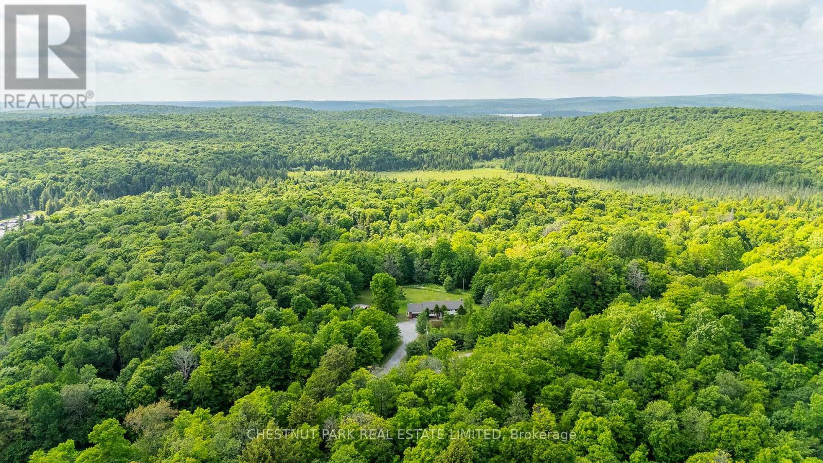 Photo 22 of 4135 Kennisis Lake Road, Dysart Et Al ON