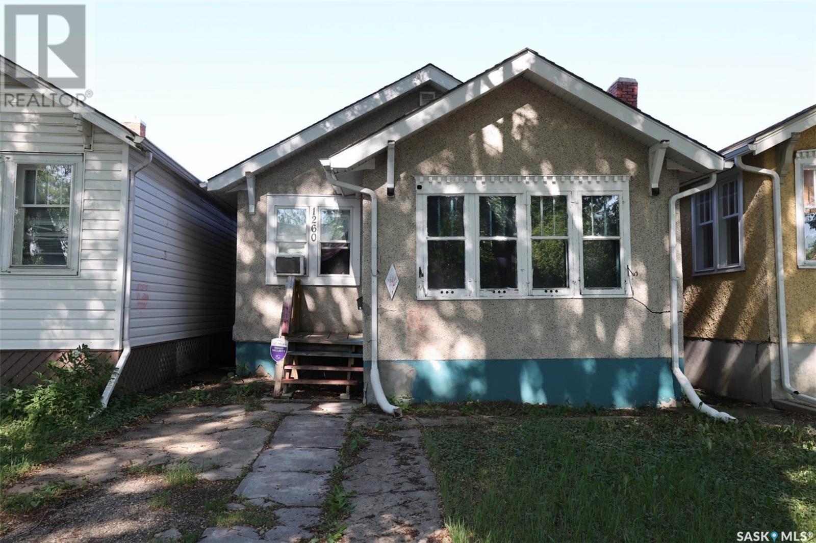 Photo 4 of 1260 Robinson Street, Regina SK