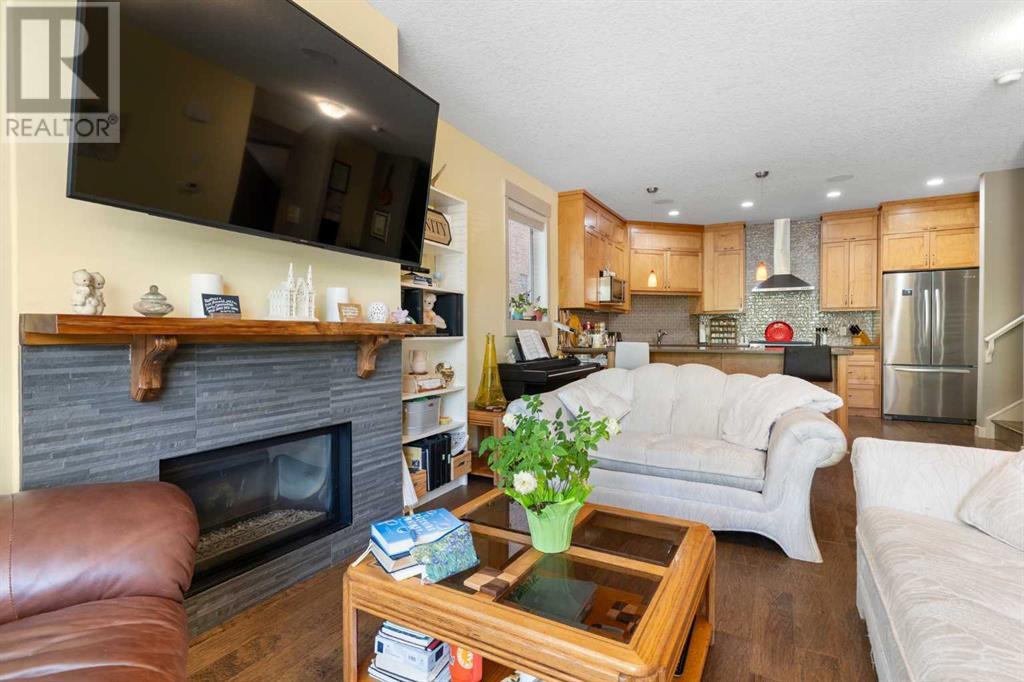 Single Family House for Sale in    Avenue NW Montgomery Calgary 