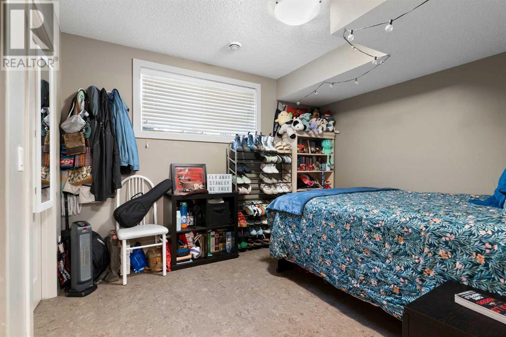 Single Family House for Sale in    Avenue NW Montgomery Calgary 