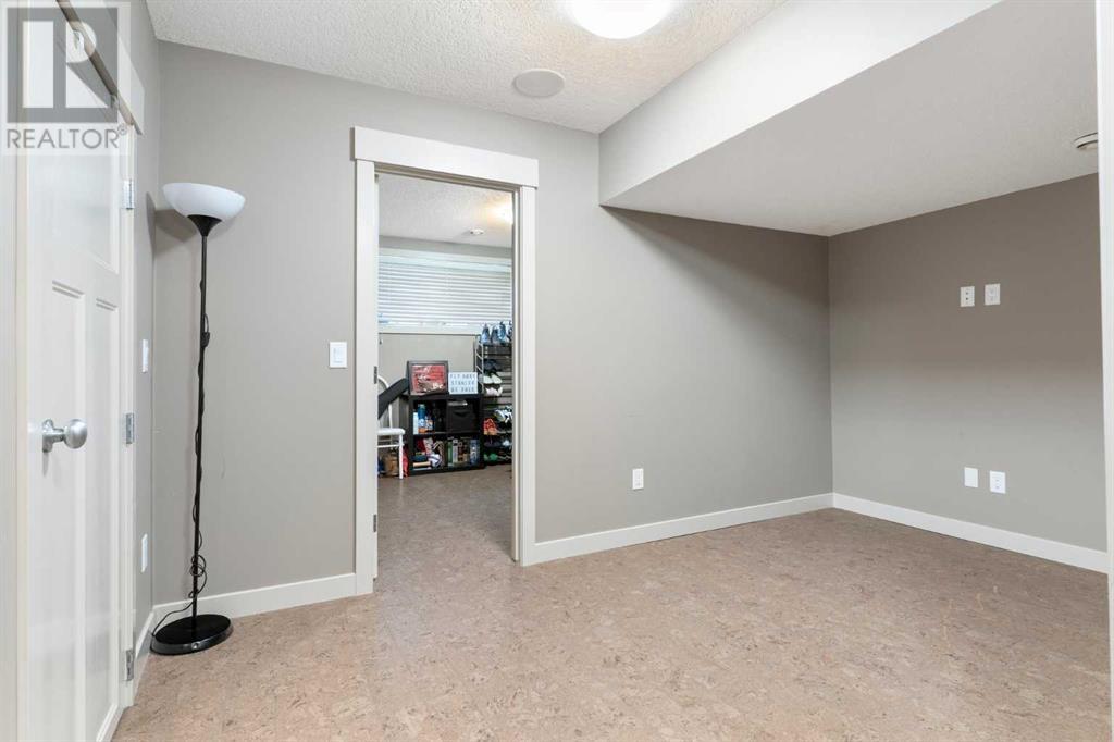 Single Family House for Sale in    Avenue NW Montgomery Calgary 