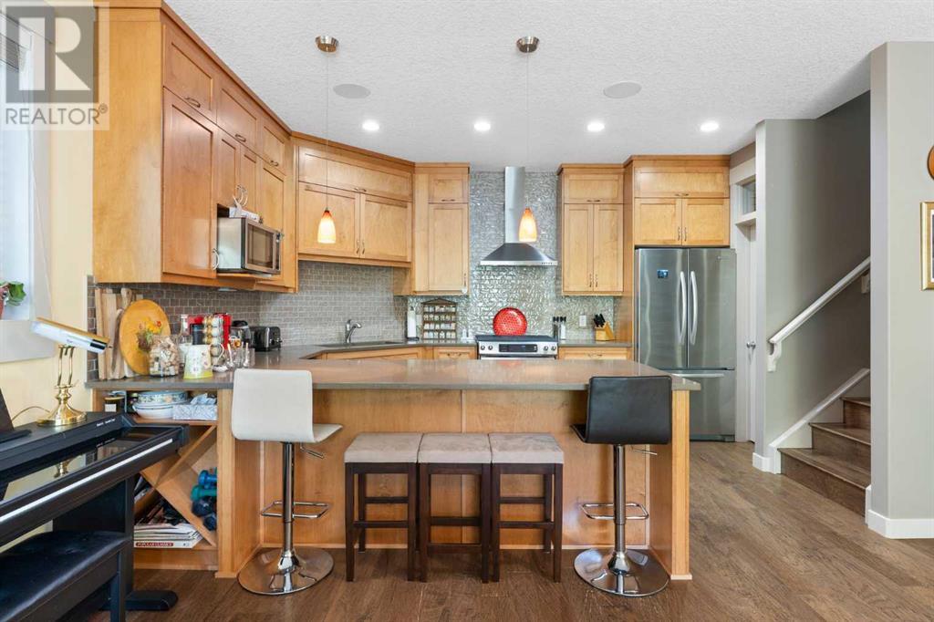 Single Family House for Sale in    Avenue NW Montgomery Calgary 