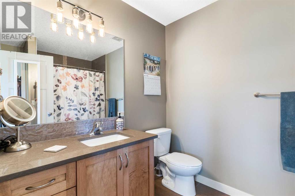 Single Family House for Sale in    Avenue NW Montgomery Calgary 