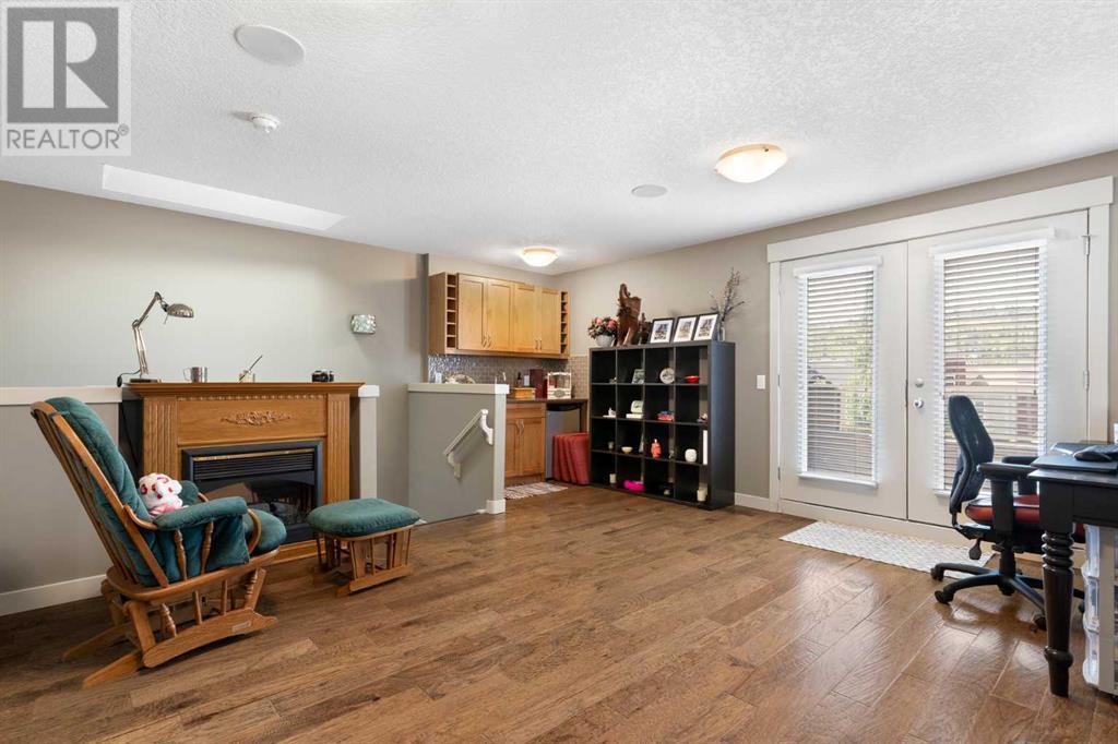 Single Family House for Sale in    Avenue NW Montgomery Calgary 