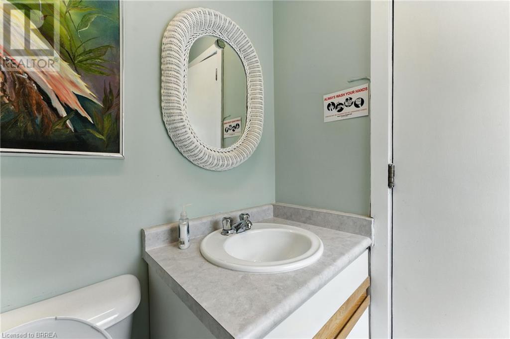 Photo 27 of 207 Greenwich Street, Brantford ON