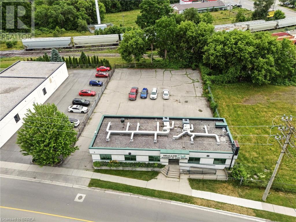 Photo 49 of 207 Greenwich Street, Brantford ON