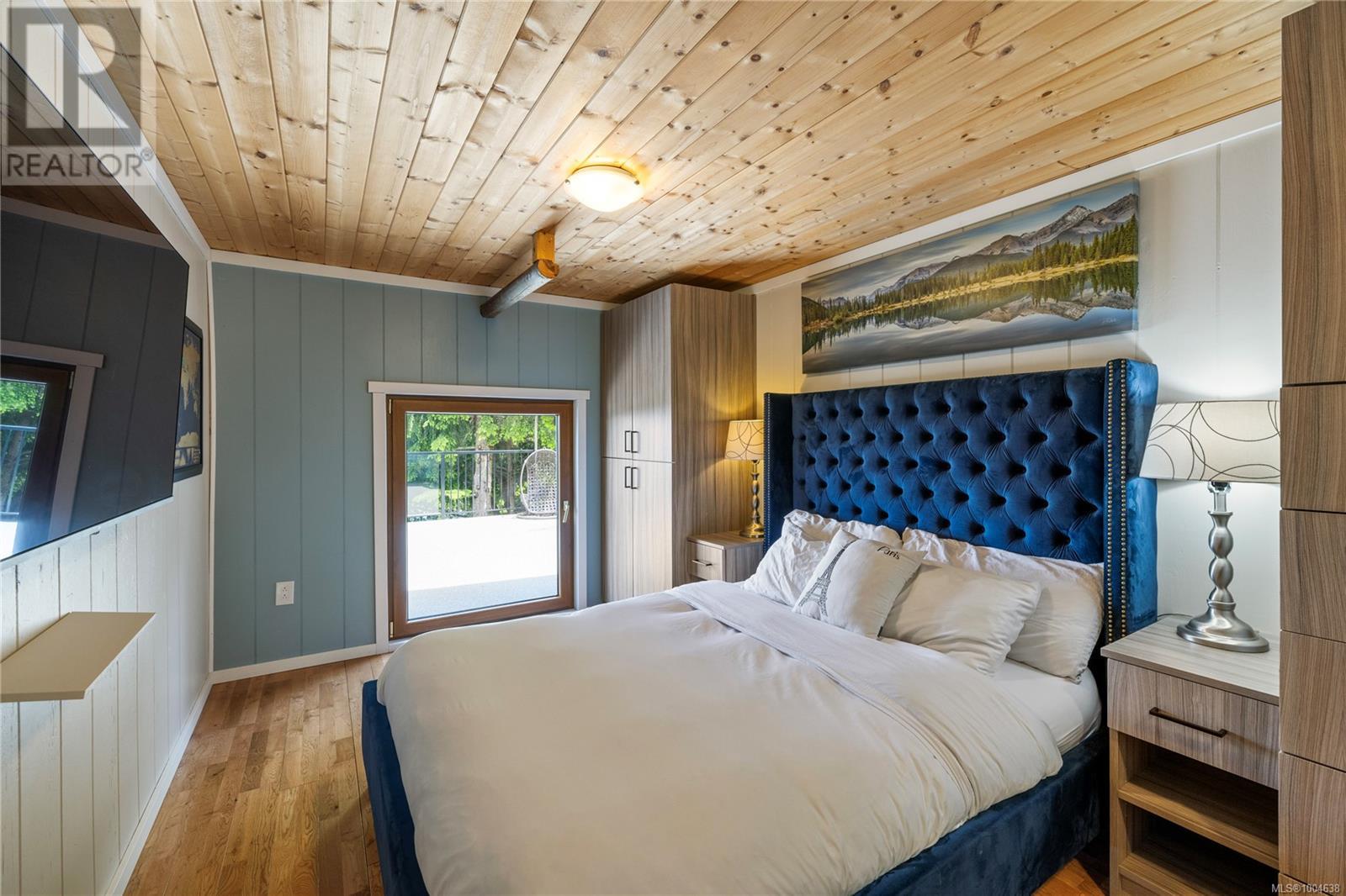 1870 Wallace Wood Way, Qualicum Beach