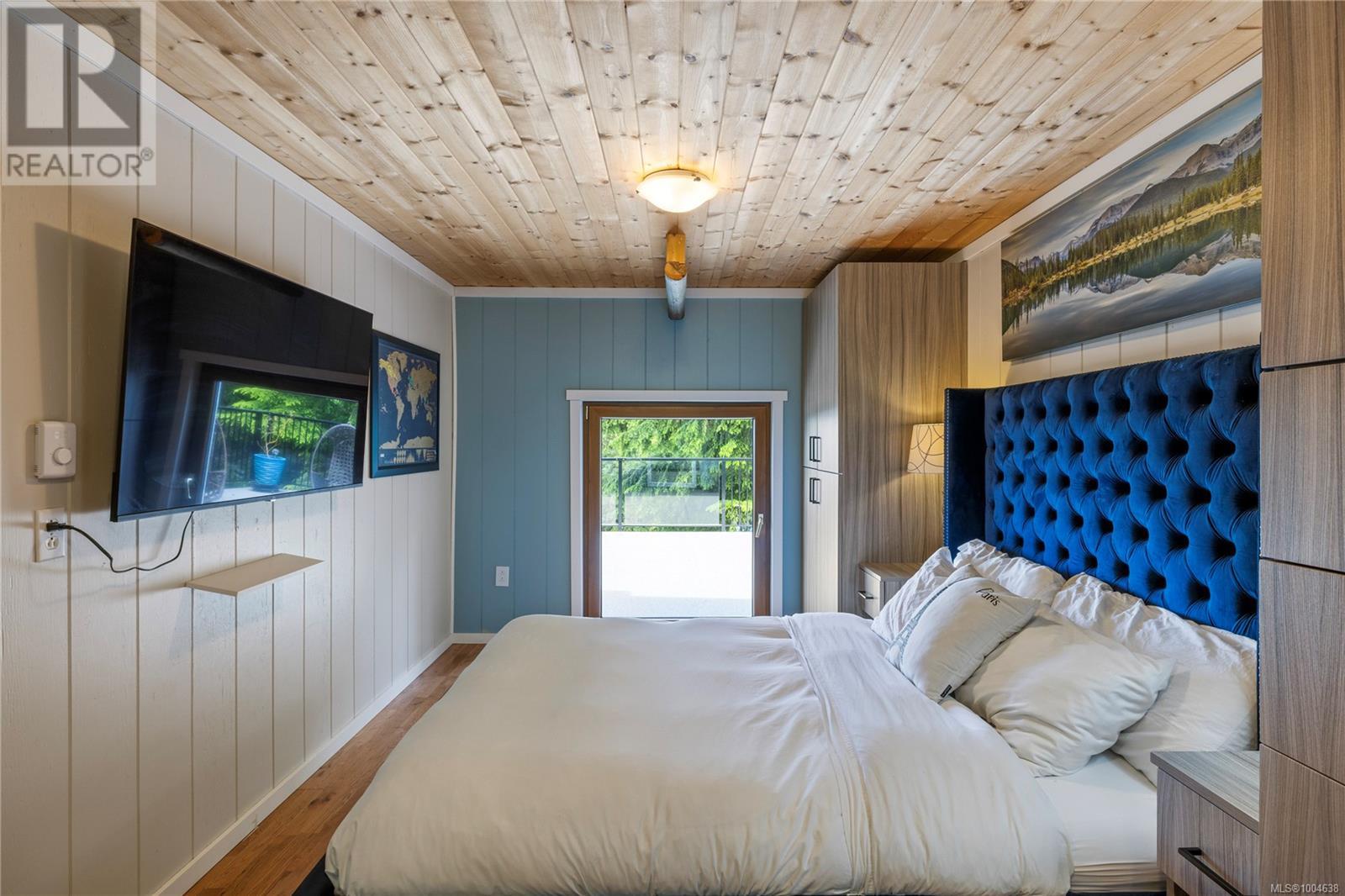 1870 Wallace Wood Way, Qualicum Beach