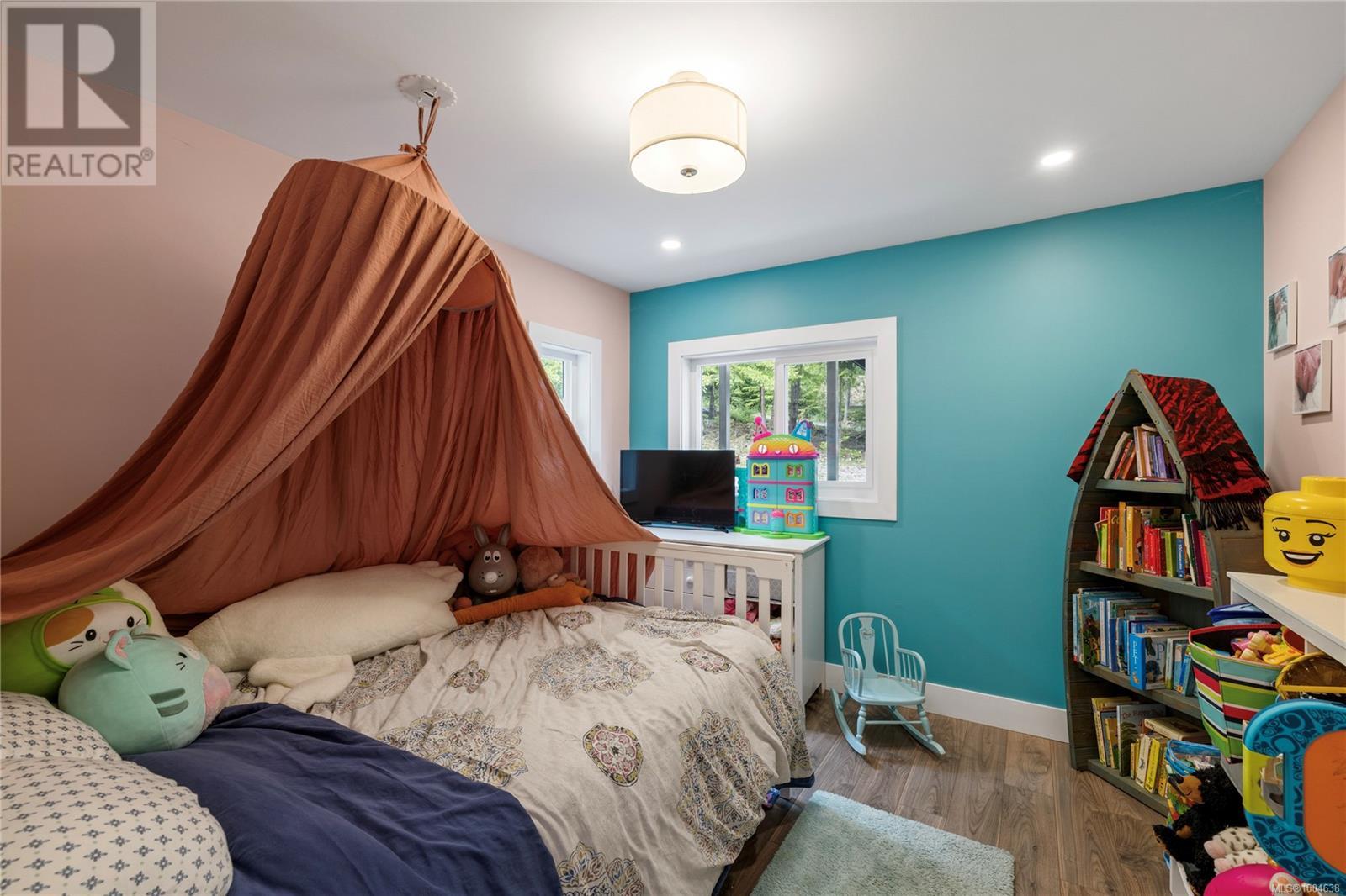 1870 Wallace Wood Way, Qualicum Beach