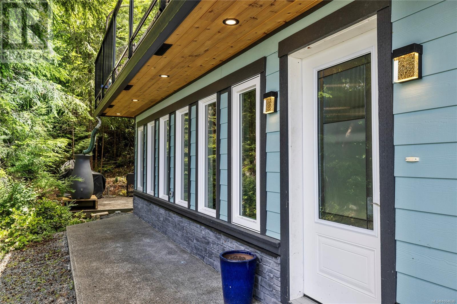 1870 Wallace Wood Way, Qualicum Beach