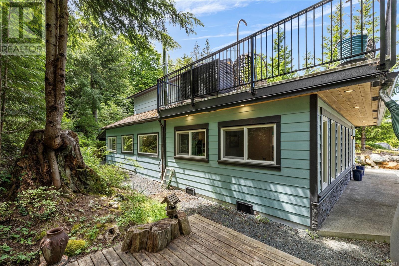 1870 Wallace Wood Way, Qualicum Beach