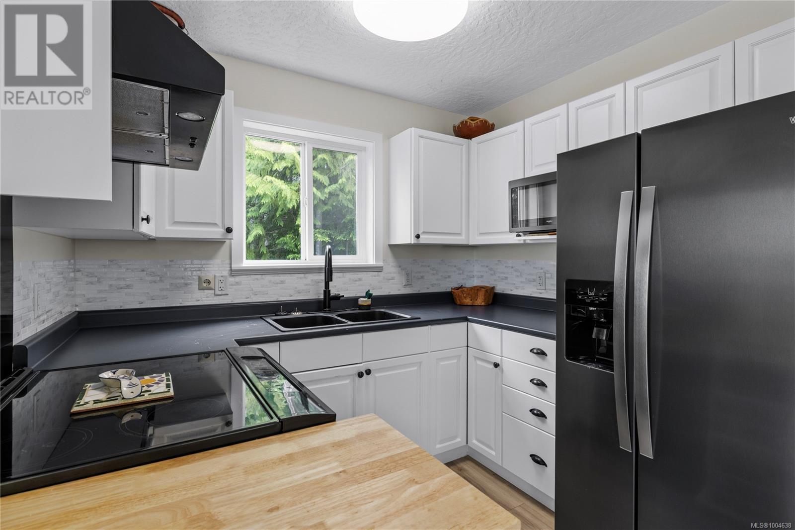 1870 Wallace Wood Way, Qualicum Beach