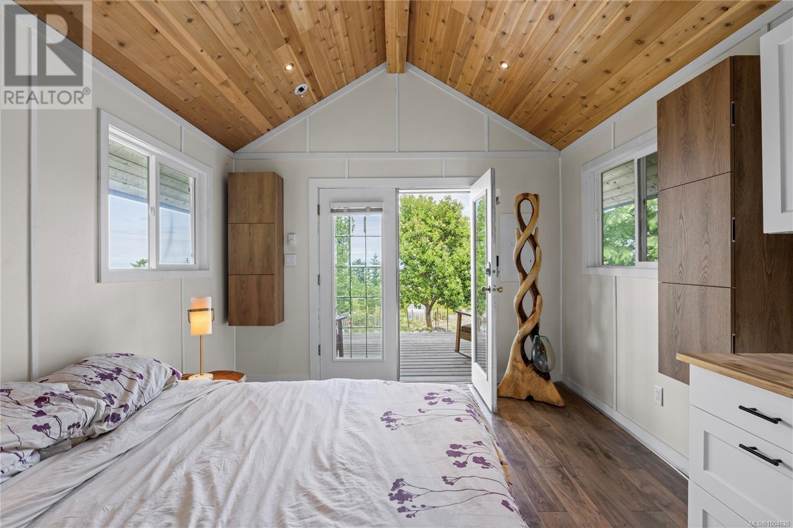 1870 Wallace Wood Way, Qualicum Beach