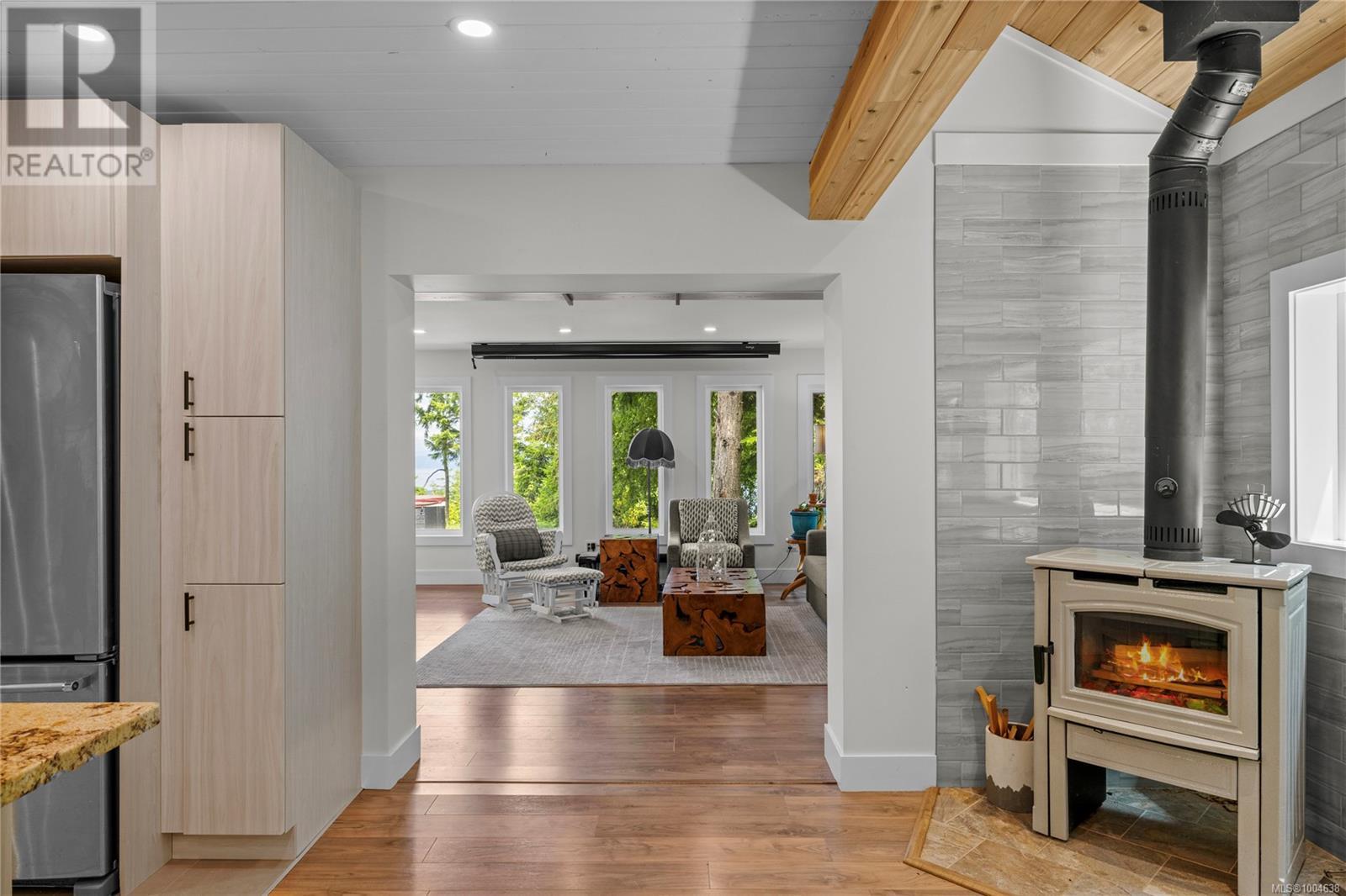 1870 Wallace Wood Way, Qualicum Beach