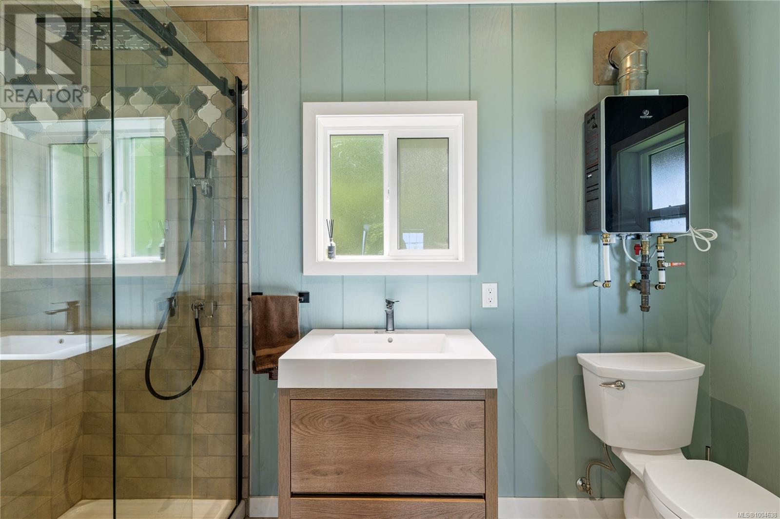 1870 Wallace Wood Way, Qualicum Beach
