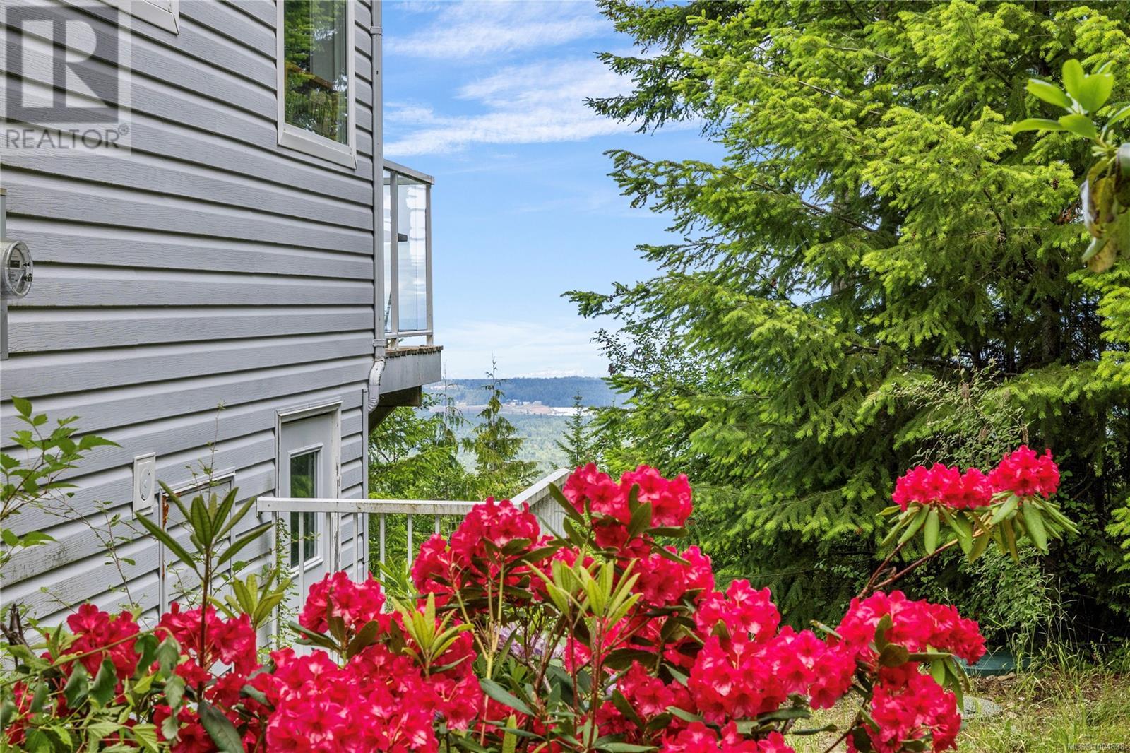 1870 Wallace Wood Way, Qualicum Beach
