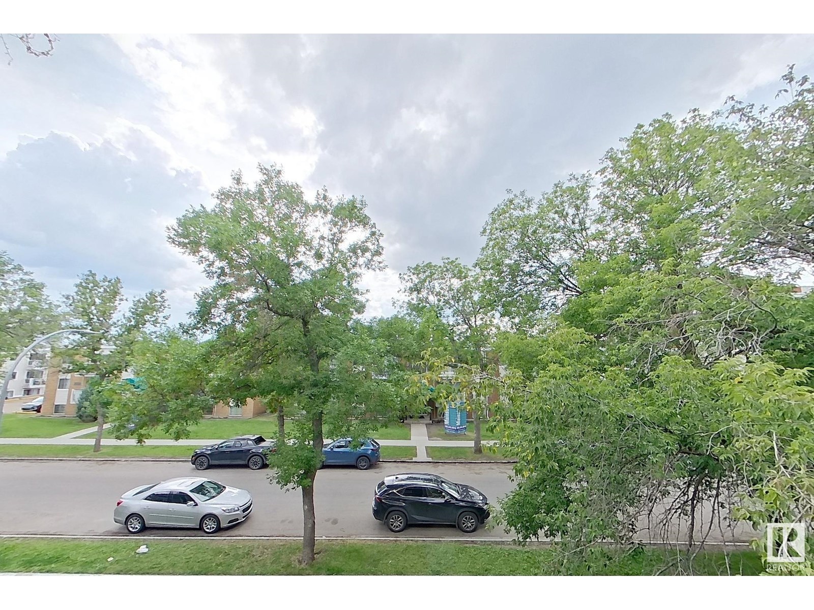 Photo 17 of 306 10725 111 St Nw, Edmonton AB