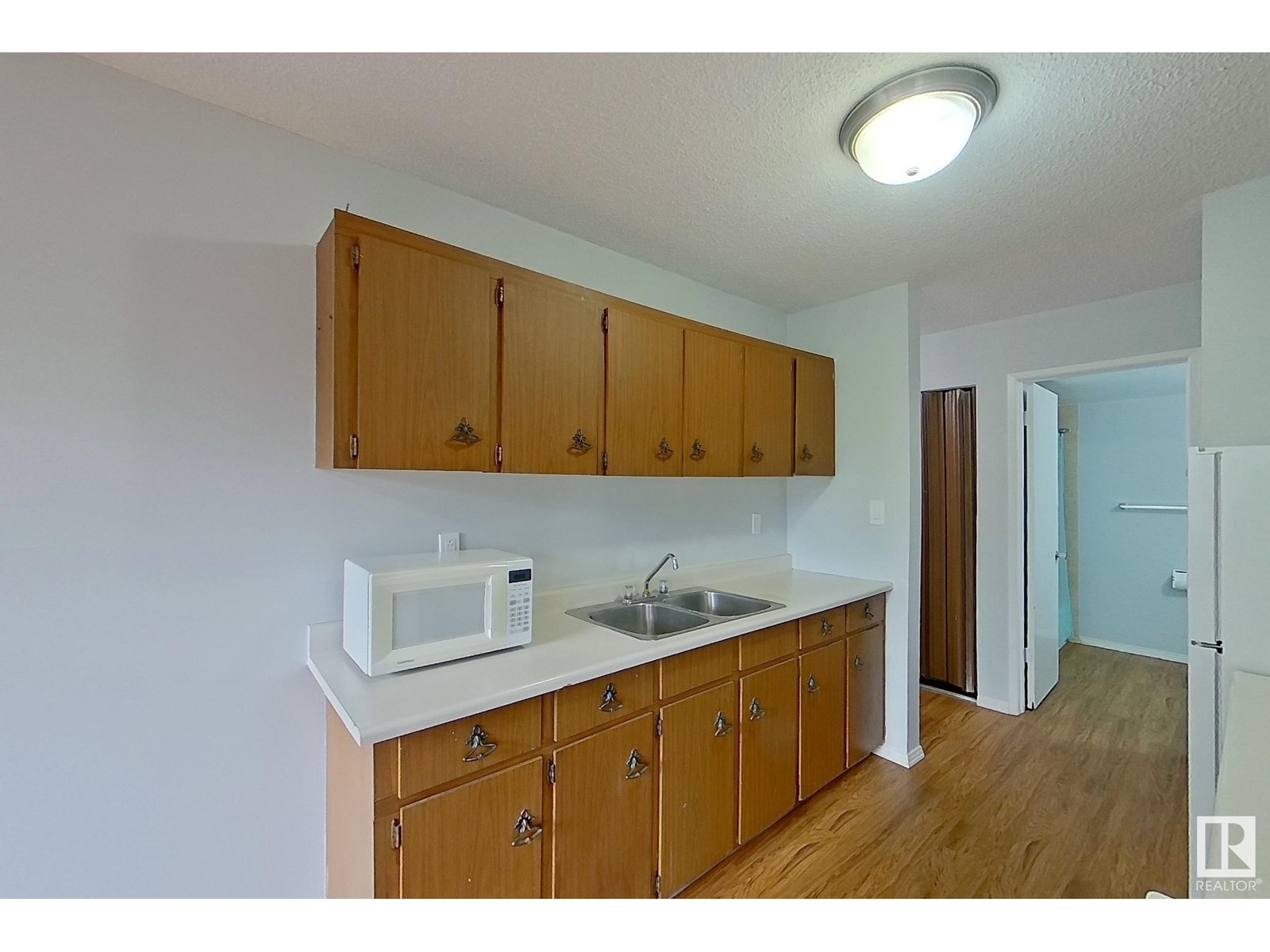 Photo 12 of 306 10725 111 St Nw, Edmonton AB