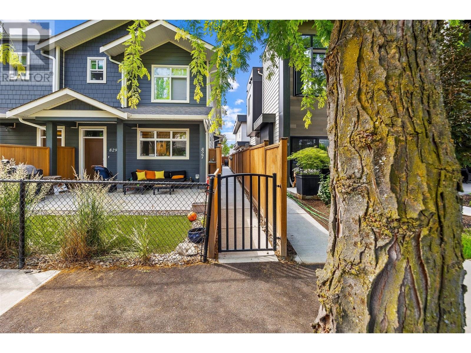 827 STOCKWELL AVENUE - Image 9