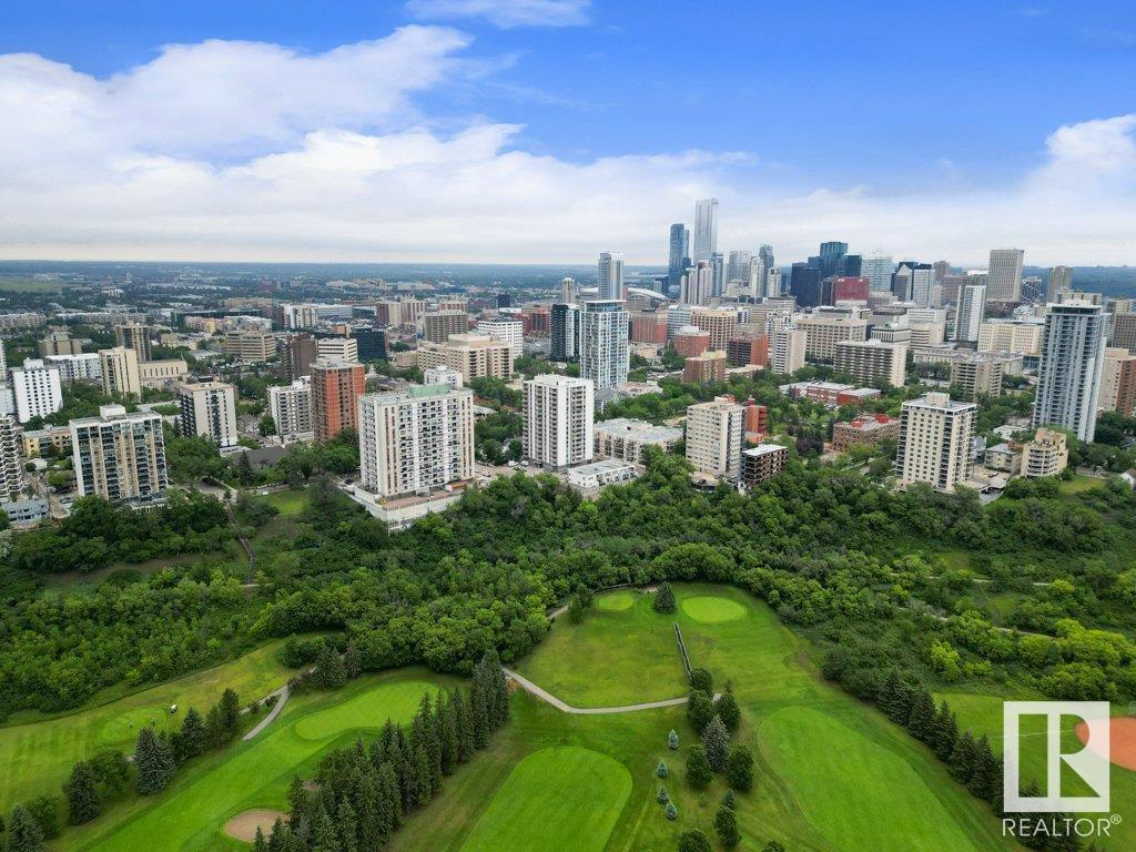 Photo 4 of 1004 9835 113 St Nw, Edmonton AB