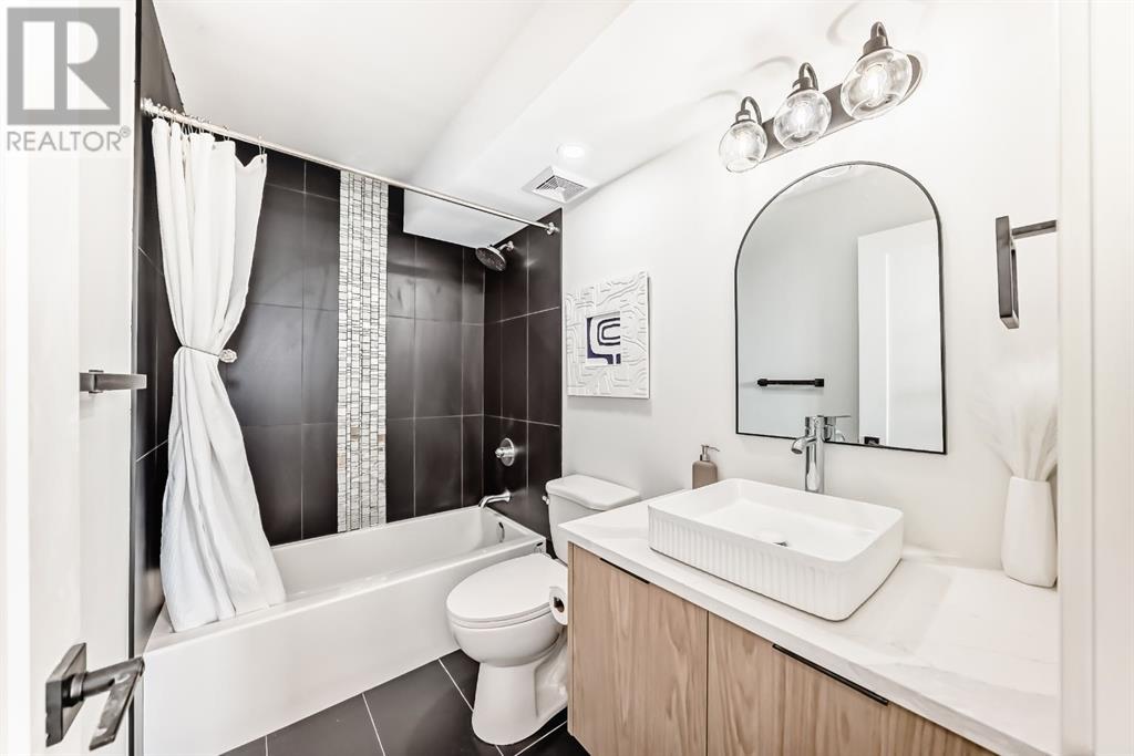 Single Family House for Sale in    Avenue SW Mission Calgary 