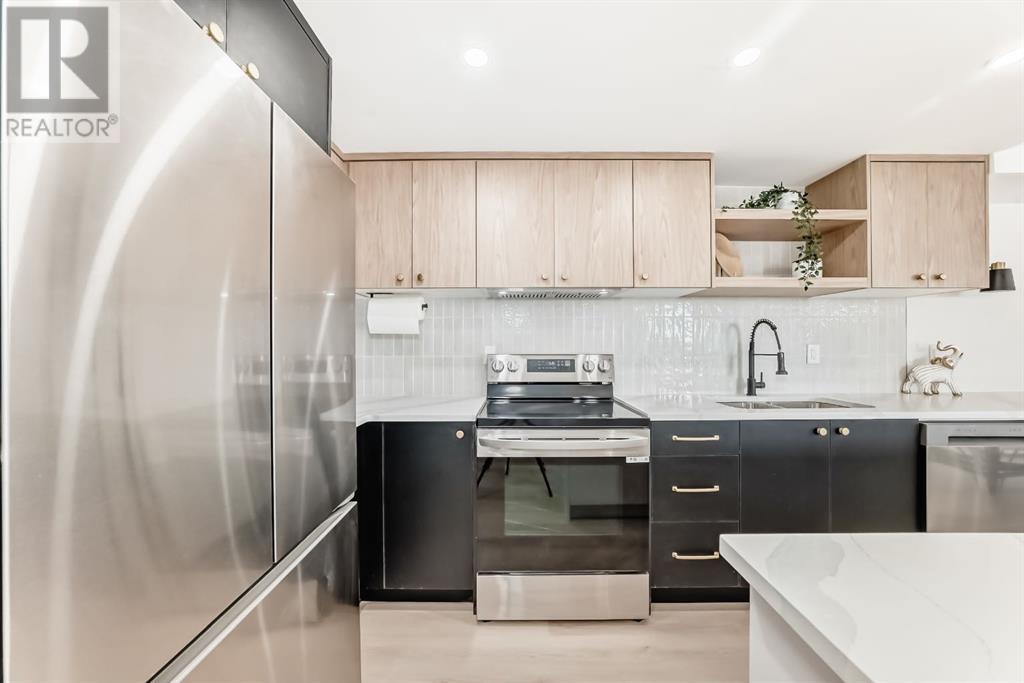 Single Family House for Sale in    Avenue SW Mission Calgary 