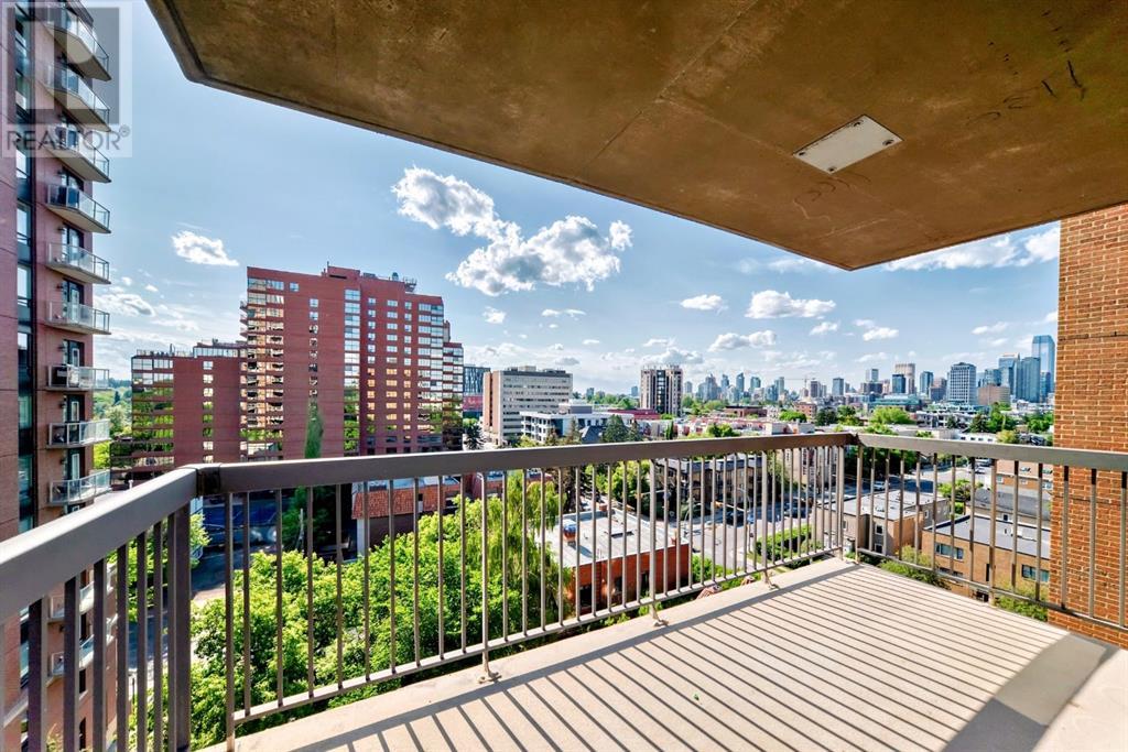 Single Family House for Sale in    Avenue SW Mission Calgary 