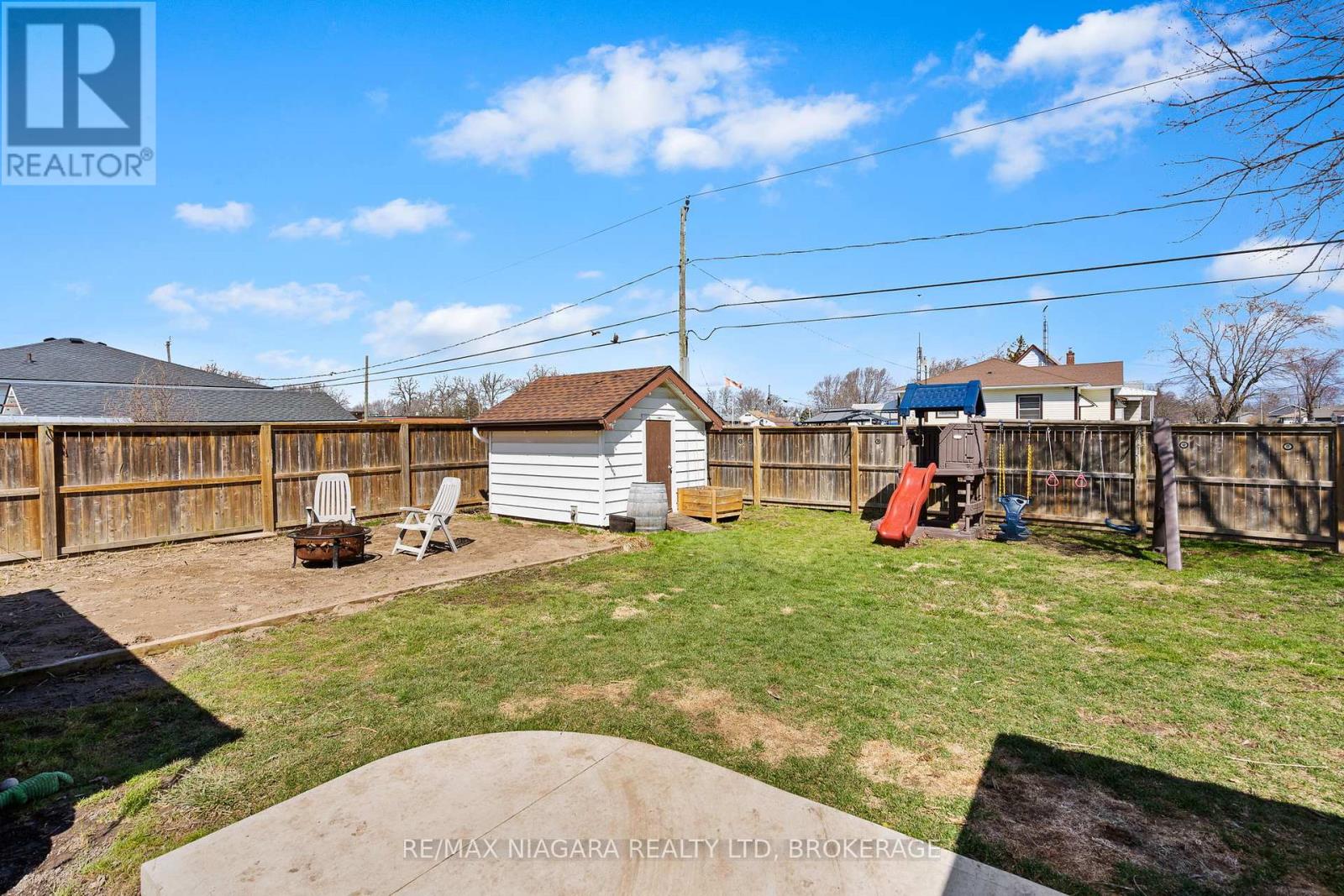 Photo 23 of 201 Knoll Street, Port Colborne ON