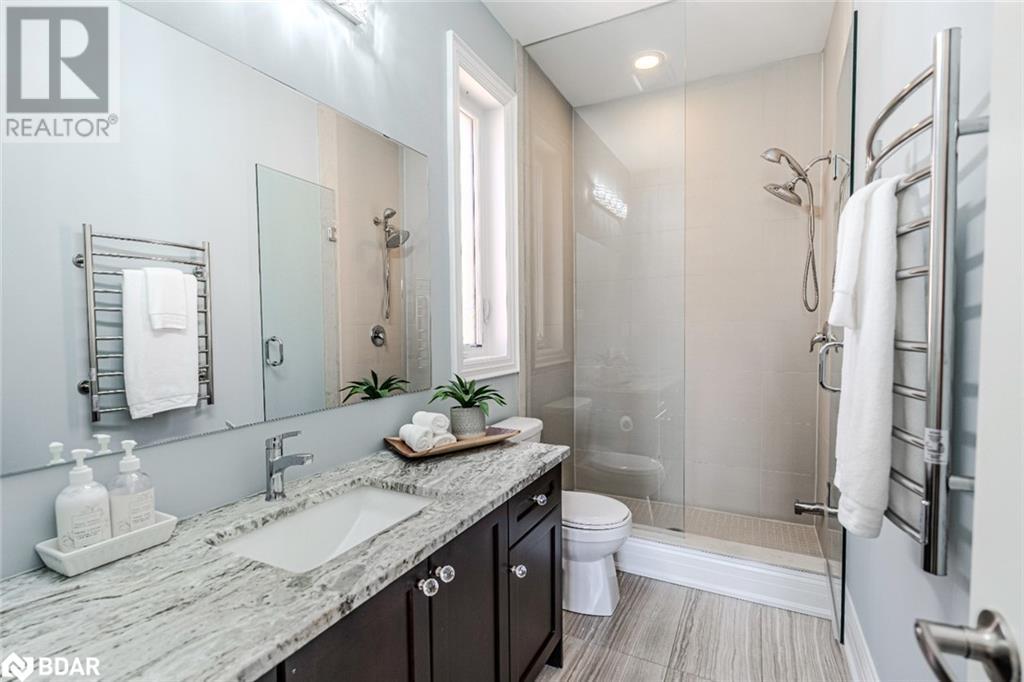 Photo 9 of 23 Curtis Way, Springwater ON