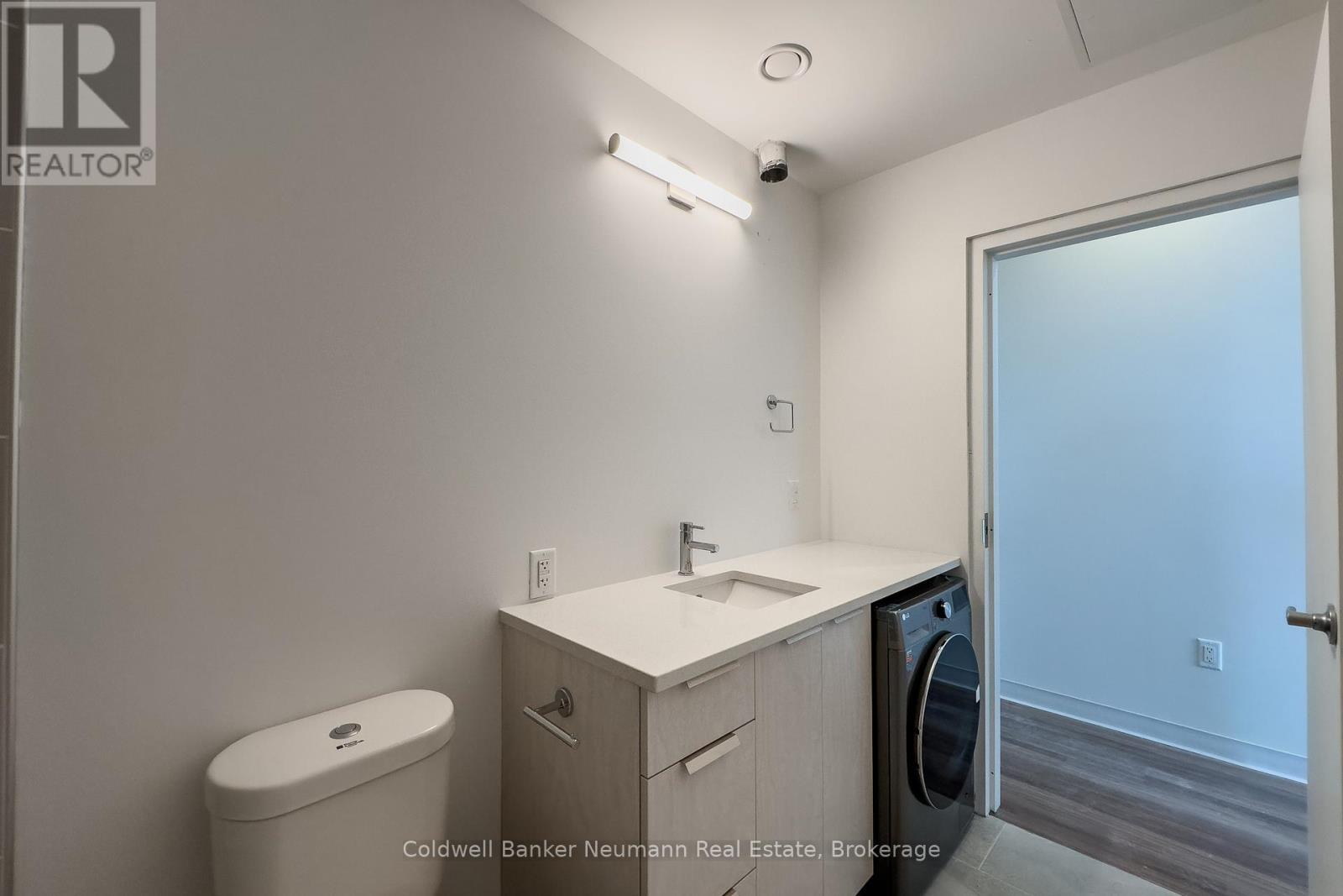 Photo 8 of 504 120 Huron Street, Guelph ON