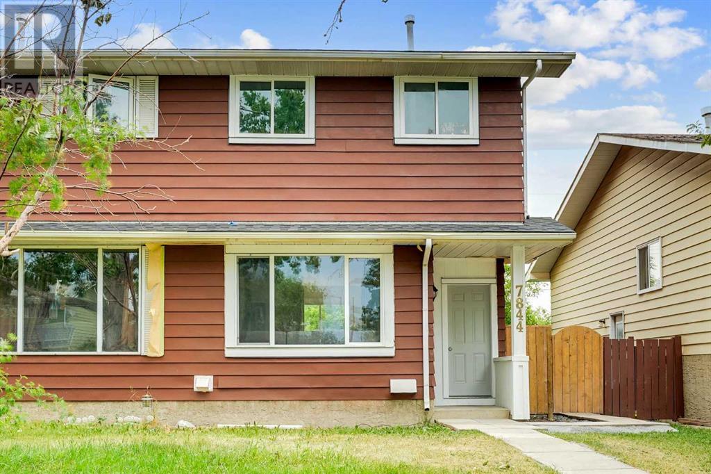 7844 21A Street SE, Calgary, Alberta