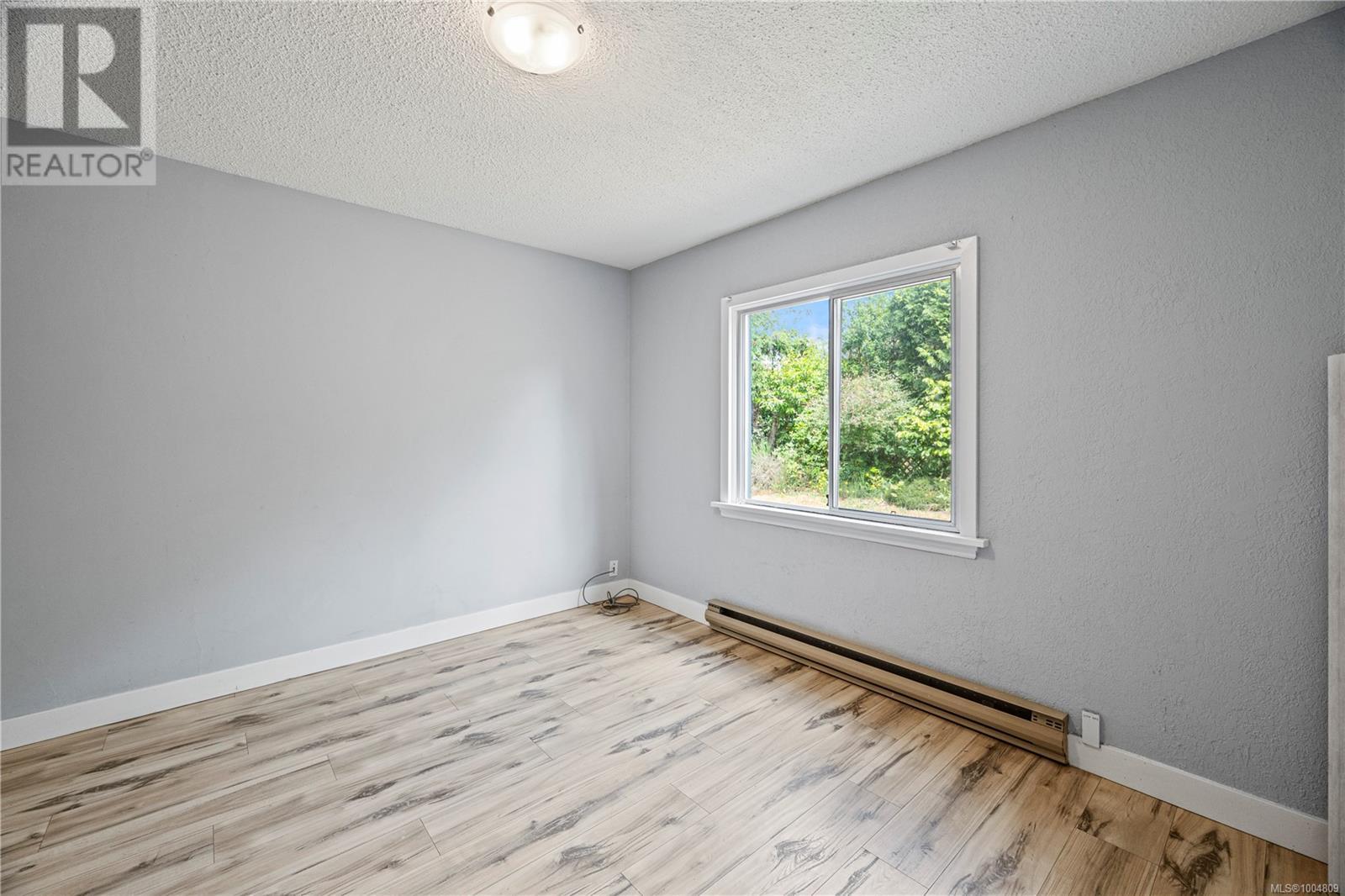 Photo 15 of 3170 Frechette St, Saanich BC