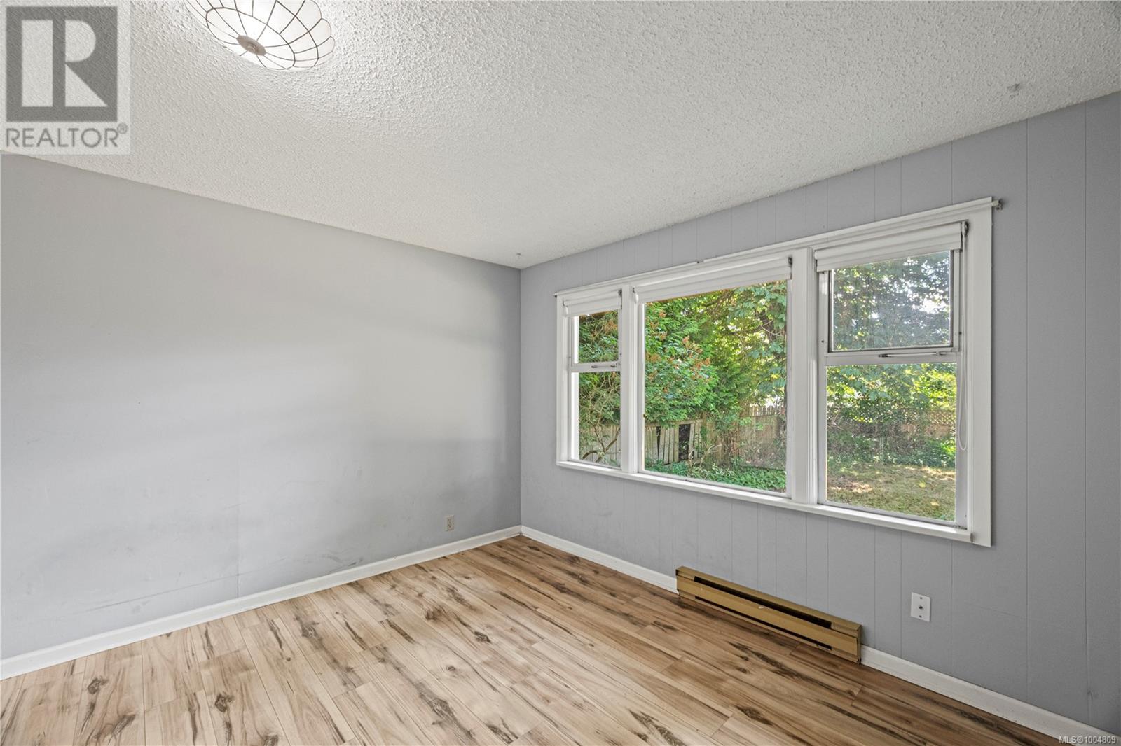 Photo 30 of 3170 Frechette St, Saanich BC