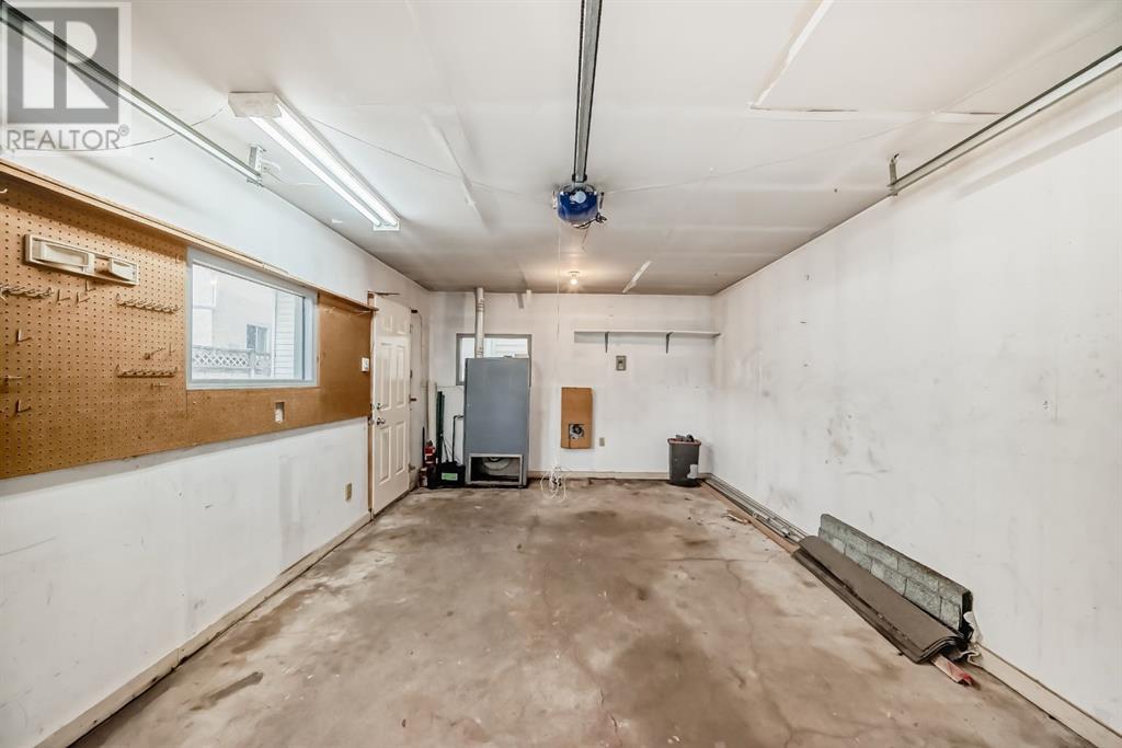 Single Family House for Sale in  Erin Woods Drive SE Erin Woods Calgary 