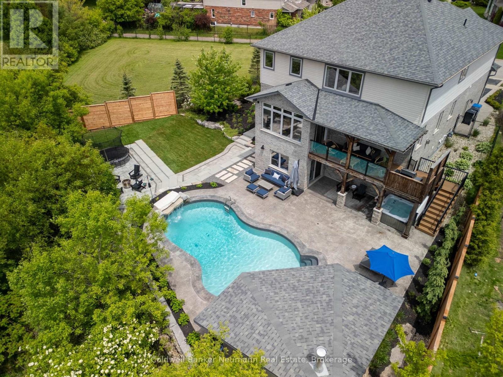 Photo 2 of 22 Hilltop Road, Guelph ON