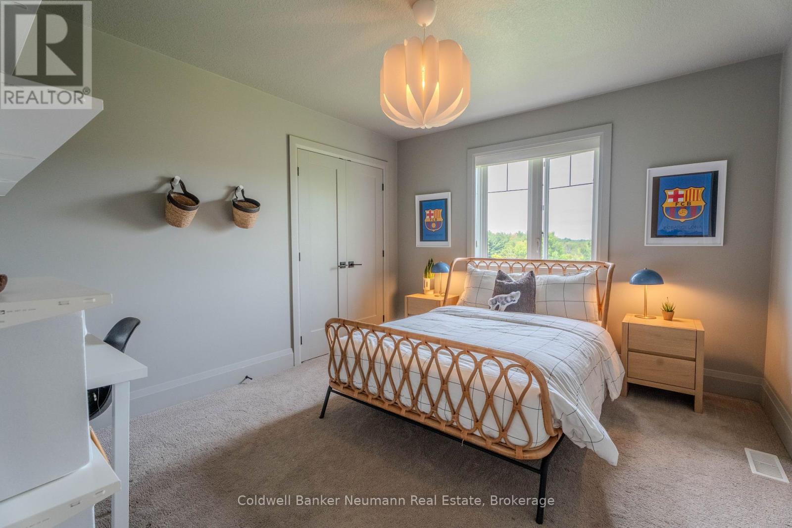 Photo 27 of 22 Hilltop Road, Guelph ON