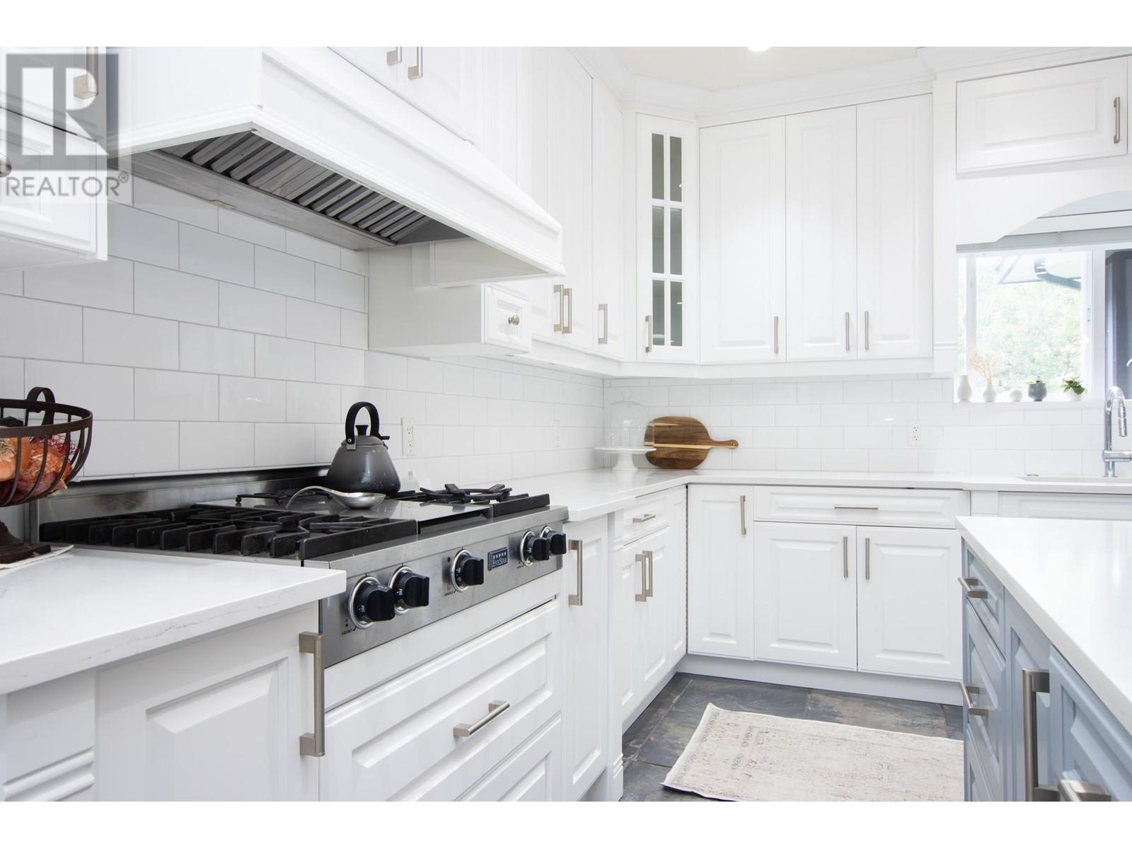 1020 JAY CRESCENT, Squamish real estate listing R3009930