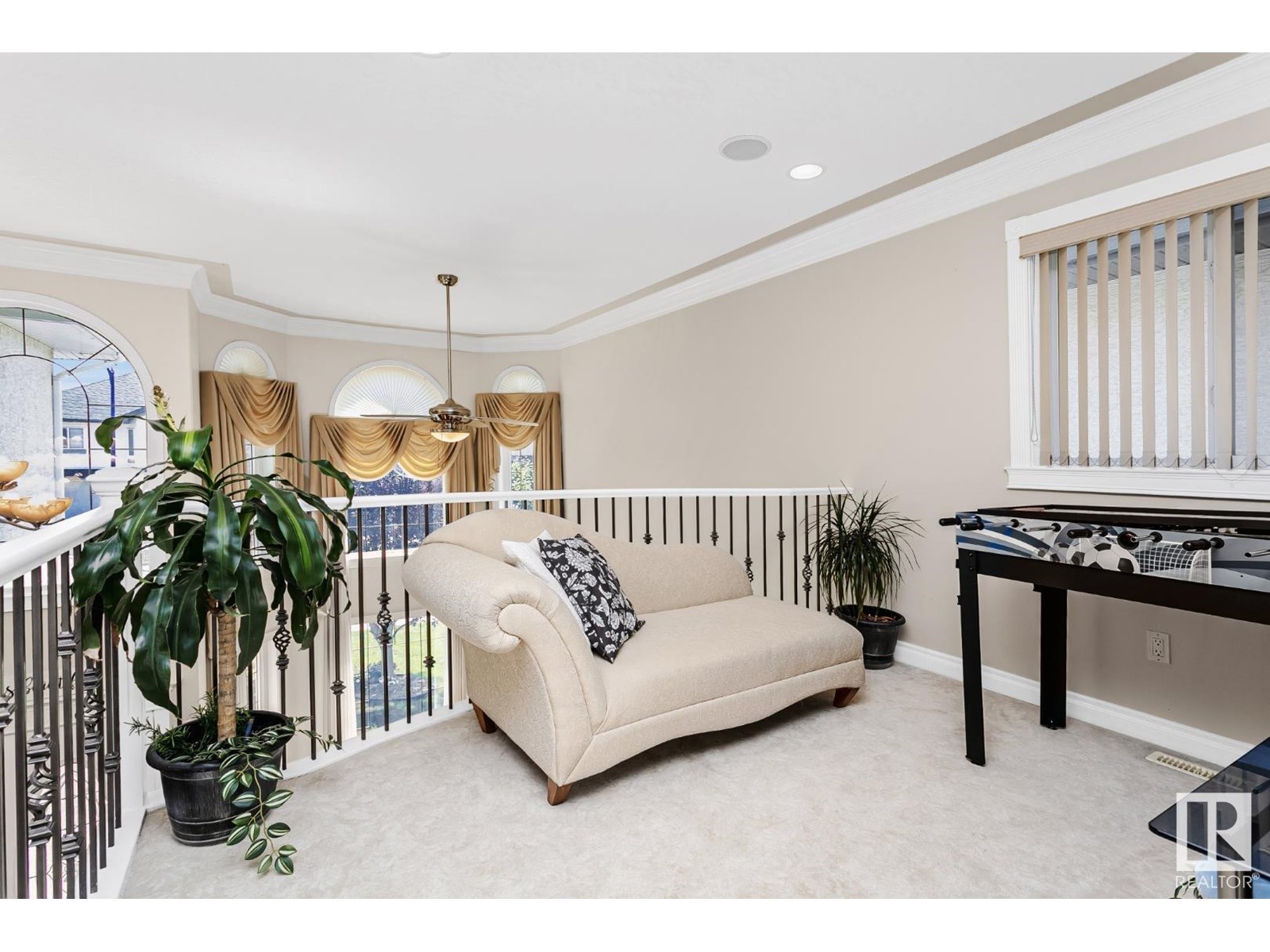 Photo 23 of 6736 11 Av Sw, Edmonton AB